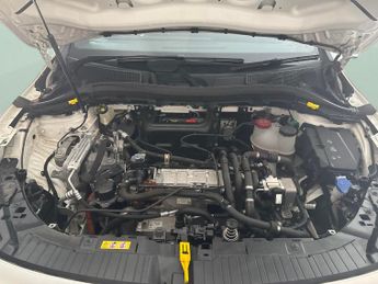 Mercedes-Benz EQA EQA 350 66.5kWh AMG Line (Premium) 4MATIC (292 ps) - ADAPTIVE LI