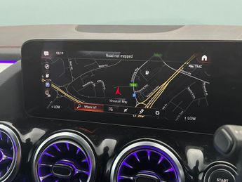 Mercedes-Benz EQA EQA 350 66.5kWh AMG Line (Premium) 4MATIC (292 ps) - ADAPTIVE LI