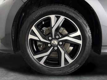 Toyota Yaris 1.5 VVT-h Design E-CVT (116 ps) - LANE DEPARTURE  - BLUETOOTH