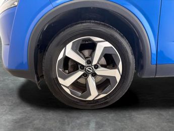 Nissan Qashqai 1.3 DIG-T MHEV N-Connecta XTRON (158 ps) - INTELLIGENT LANE INTE