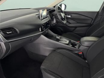 Nissan Qashqai 1.3 DIG-T MHEV Acenta Premium XTRON (158 ps) - REVERSE CAM