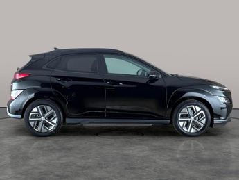 Hyundai Kona 64kWh Premium (10.5kW Charger) (204 ps) - HEATED SEATS - HEATED 