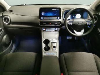 Hyundai Kona 64kWh Premium (10.5kW Charger) (204 ps) - HEATED SEATS - HEATED 