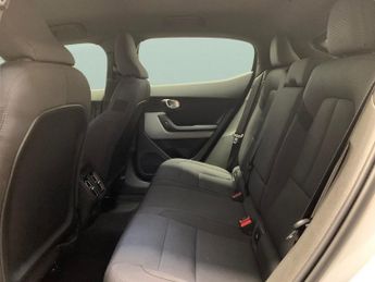 Polestar Polestar 2 Single Motor 82kWh Long Range Fastback RWD (299 ps) - PARK ASSIS