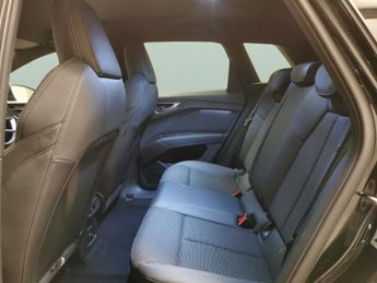 Audi Q4 E-tron 150kW 40 82kWh S Line [C+S/Tech Pack] - MMI NAV PLUS - LED LIGHT