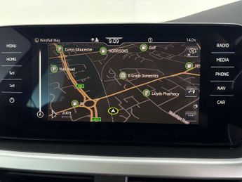 Skoda Kamiq 1.0 TSI SE Drive DSG (110 ps) - LANE DEPARTURE  - BLUETOOTH - CR