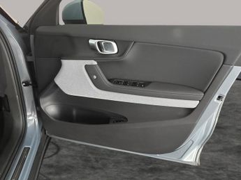 Polestar Polestar 2 Single Motor 69kWh Standard Range Fastback FWD (231 ps) - CARPLA