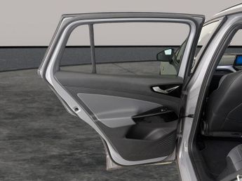 Volkswagen ID.4 Pure 52kWh Life (148 ps) - REVERSE CAM - HEATED SEATS - NAV