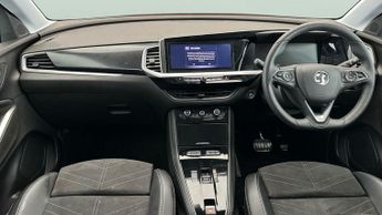 Vauxhall Grandland 1.2 Turbo Ultimate (130 ps) - REVERSE CAM - ALCANTARA - NAV