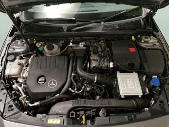 Mercedes-Benz A Class 1.3 A250e 15.6kWh AMG Line Edition (Executive) Plug-in 8G-DCT (2