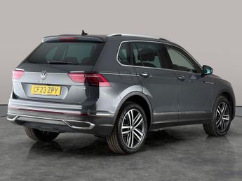 Volkswagen Tiguan 2.0 TDI Elegance DSG 4Motion (200 ps) - LED - REVERSE CAM - HEAT
