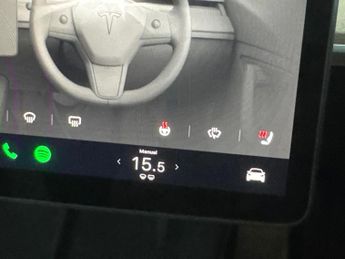 Tesla Model Y SUV RWD (346 ps) KEYLESS ENTRY - REV CAM - LED LIGHTS - NAV