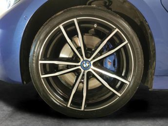 BMW 3 Series 330e M Sport Step [Pro Pack] - PARK ASSIST - HEATED SEATS