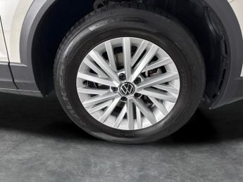 Volkswagen T-Roc 1.5 TSI Life DSG (150 ps) - ACTIVE LANE ASSIST - PARK ASSIST - L
