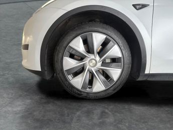 Tesla Model Y SUV RWD (346 ps) KEYLESS ENTRY - REV CAM - LED LIGHTS - NAV