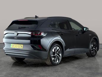 Volkswagen ID.4 Pro Performance 77kWh Family (204 ps) - ACTIVE LANE ASSIST - LED