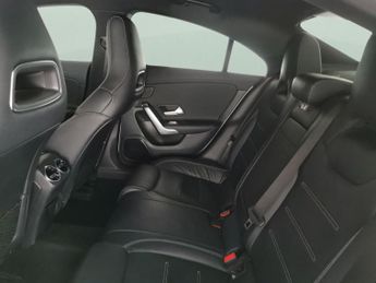 Mercedes-Benz CLA 1.3 CLA180 AMG Line (Premium 2) Coupe 7G-DCT (136 ps) - LED - NA