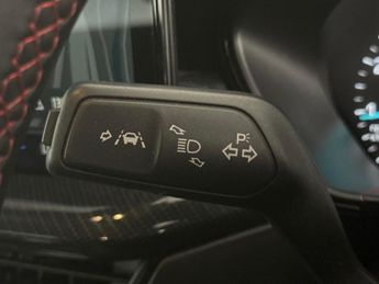 Ford Focus 1.0T EcoBoost MHEV ST-Line DCT (155 ps) - APPLE CARPLAY - SAT NA