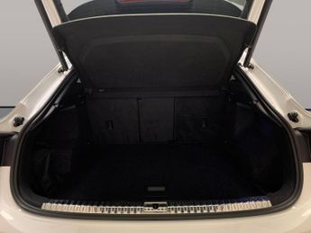 Audi Q3 1.5 TFSI CoD 35 Black Edition Sportback S Tronic (150 ps) - LANE