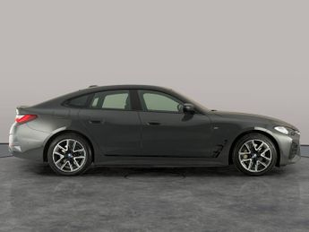 BMW i4 40 83.9kWh M Sport Gran Coupe eDrive (340 ps) - LED - REVERSE CA