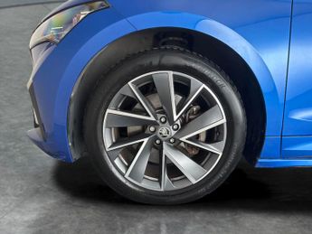 Skoda Enyaq iV 82kWh 80x SportLine 4WD (DC125kW) (265 ps) - PARK SENSORS - D