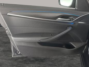 BMW 5 Series 2.0 530e 12kWh M Sport Plug-in Steptronic (292 ps) - SUN PROTECT