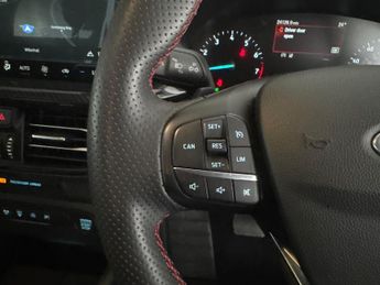 Ford Focus 1.0T EcoBoost MHEV ST-Line DCT (155 ps) - APPLE CARPLAY - SAT NA