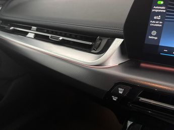 BMW iX1 30 66.5kWh M Sport xDrive (11kW Charger) (313 ps) - HEATED SEATS