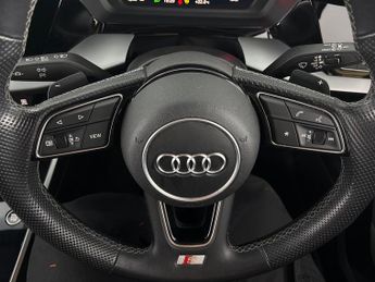 Audi A3 40 TFSI e S Line S Tronic[C+S]  MMI NAV PLUS - LED LIGHTS - LANE