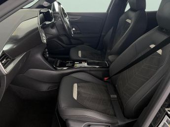 Vauxhall Mokka Electric 50kWh Ultimate (136 ps) - PARK ASSIST - LED - REVERSE CAM