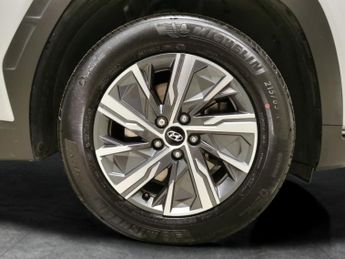 Hyundai Tucson 1.6 h T-GDi SE Connect (230 ps) - CRUISE - 17IN ALLOYS - CLIMATE