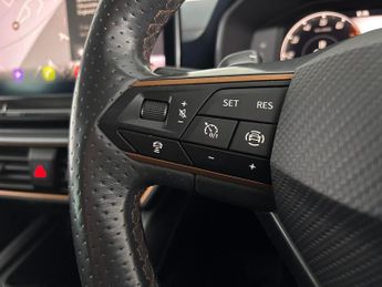 Cupra Formentor 1.5 TSI V2 DSG (150 ps) - PARK ASSIST - LED - REVERSE CAM
