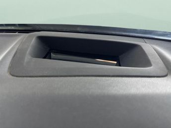 BMW iX3 80kWh M Sport Pro (286 ps) - HUD - BMW LASERLIGHTS - ADAPT CRUIS