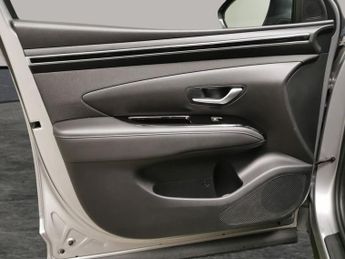 Hyundai Tucson 1.6 h T-GDi SE Connect (230 ps) - CRUISE - 17IN ALLOYS - CLIMATE