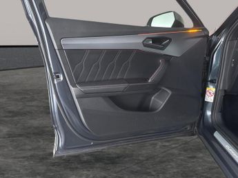 Cupra Formentor 1.4 eHybrid 12.8kWh VZ1 Plug-in DSG (245 ps) - LED - REVERSE CAM