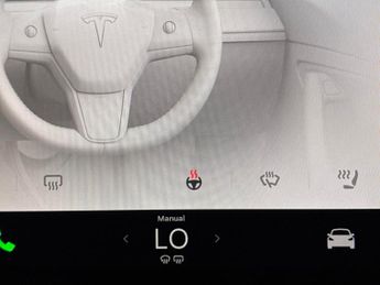 Tesla Model Y SUV RWD (346 ps) - HEATED STEERING - WIFI - BLIND SPOT ASSIST