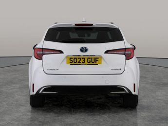 Toyota Corolla 1.8 VVT-h Design Touring Sports CVT (140 ps) - REVERSE CAM - NAV