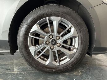 Ford Focus 1.0T EcoBoost MHEV Titanium (155 ps) - BLUETOOTH - CRUISE