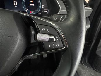 Skoda Octavia 1.4 TSI iV 13kWh SE L Plug-in DSG (204 ps) - SMARTLINK - HEATED 