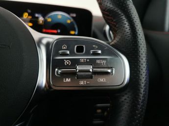 Mercedes-Benz EQA EQA 300 66.5kWh AMG Line 4MATIC (228 ps) - SELF PARK - REVERSE C