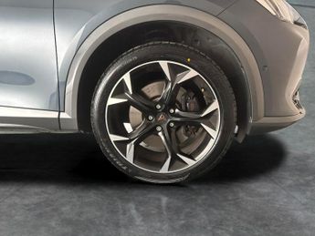 Cupra Formentor 1.4 eHybrid 12.8kWh VZ1 Plug-in DSG (245 ps) - LED - REVERSE CAM
