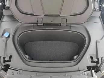 Volvo XC40 Recharge Twin 82kWh Ultimate AWD (408 ps) - CARPLAY - HK AUDIO