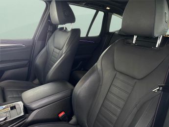 BMW iX3 80kWh M Sport Pro (286 ps) - GESTURE CONTROL - HUD - ADAPT CRUIS