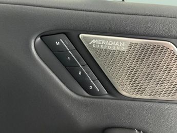 Jaguar I-PACE 400 90kWh HSE Black 4WD (400 ps) - ADAPT CRUISE - CARPLAY - KEYL