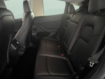 Tesla Model Y (Dual Motor) Long Range 4WDE (384 bhp) - HEATED STEERING