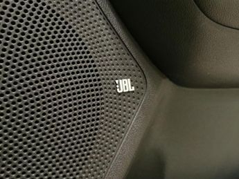 Kia Niro 64kWh 4+ (201 bhp) - NAV - HEATED STEERING - BLIND SPOT ASSIST