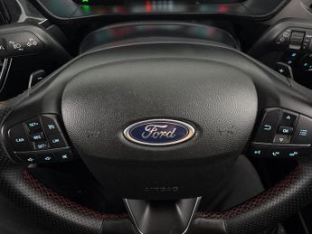 Ford Focus 1.5 EcoBlue ST-Line (115 ps) - PARK ASSIST - LED - NAV