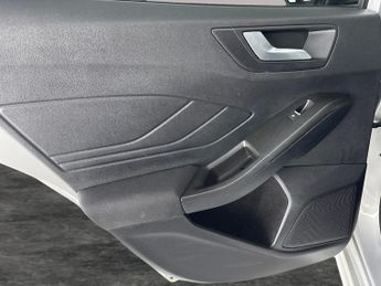 Ford Focus 1.5 EcoBlue ST-Line (115 ps) - PARK ASSIST - LED - NAV