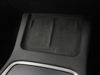 Tesla Model Y (Dual Motor) Long Range 4WDE (384 bhp) - LED - REVERSE CAM - NAV
