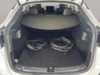 Tesla Model Y (Dual Motor) Long Range 4WDE (384 bhp) - LED - REVERSE CAM - NAV